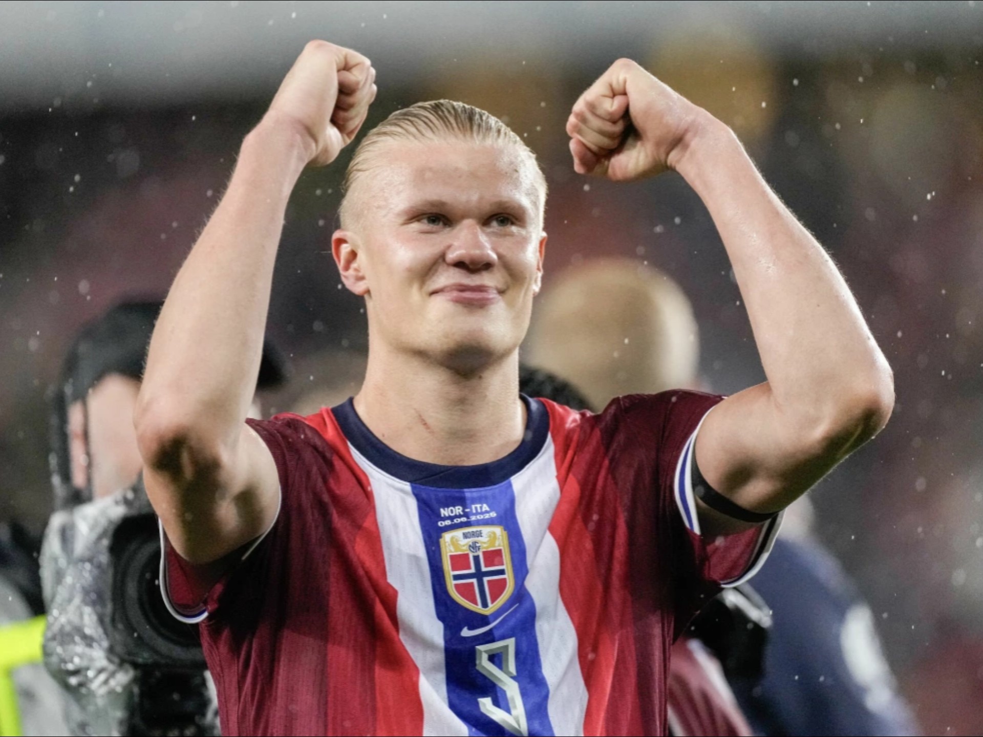 老将替补改变局势，主帅称其不可替代（老将替补力挽狂澜，主帅称其无人可替）