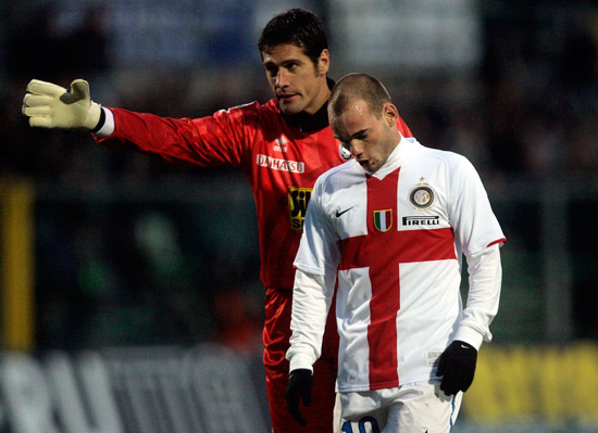 梅开二度助国米终结连败，劳塔罗当选与比萨一役全场最佳（劳塔罗独中两元助国米止住连败，对阵比萨一战荣膺全场最佳）