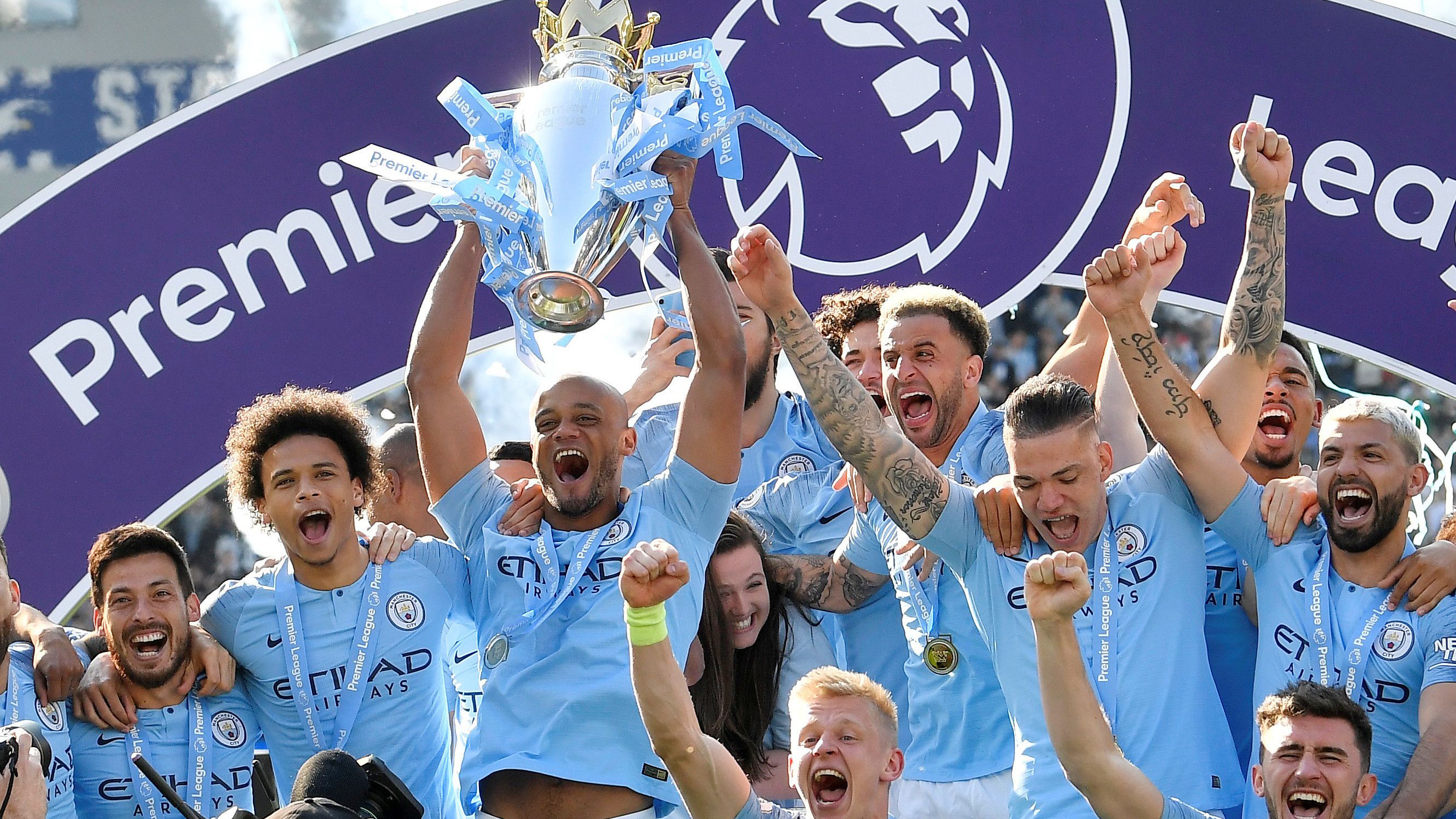 小克鲁伊夫：父亲对团队工作人员很温柔，对管理层则非常强硬（小克鲁伊夫谈父亲：对团队温和，对管理层强硬）