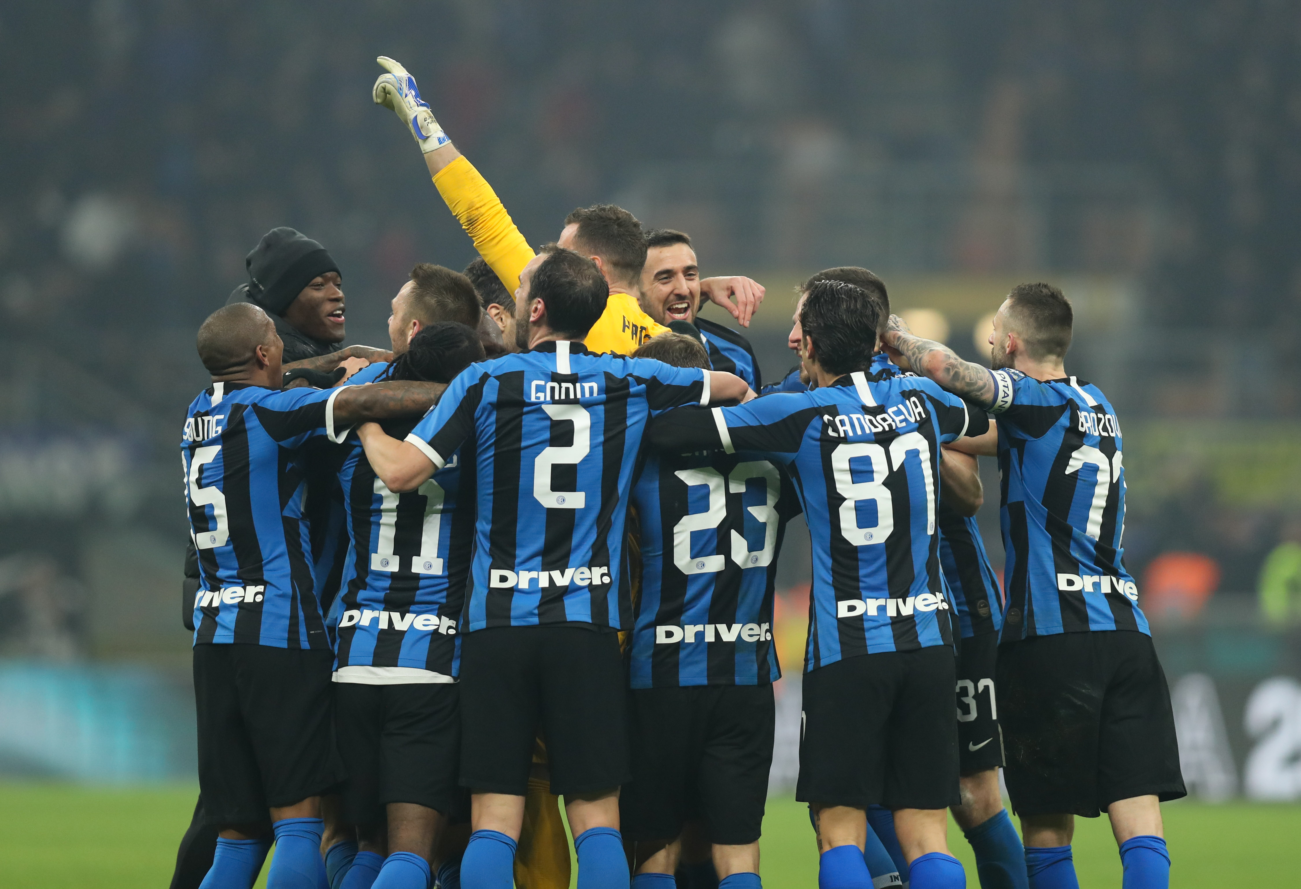 万项：首场比赛给自己打8.5分；开门红的意义相当重大（万项：揭幕战自评8.5分，首胜意义重大）