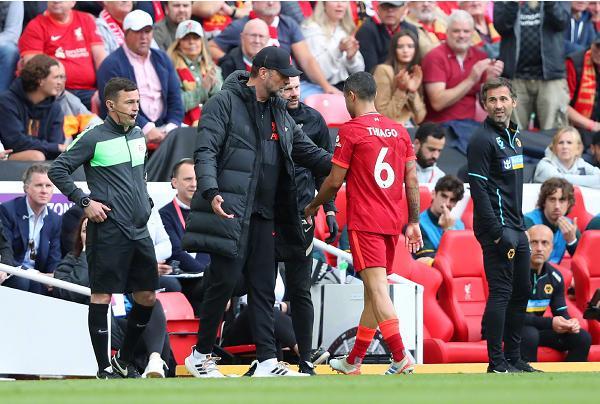 独家伊曼纽尔·丹索将加盟苏格兰超级联赛球队利文斯顿足球俱乐部（独家消息：伊曼纽尔·丹索即将签约苏超利文斯顿）