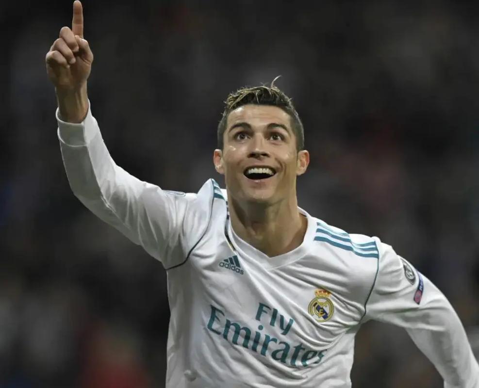 斯拉维亚队长：下半场我们想踢得更具威胁，但阿森纳太强了