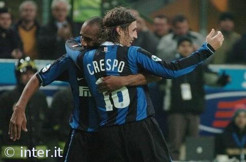 申花发布球队32岁生日海报，却把“32nd”写成“32th”（申花32岁队庆海报翻车：把“32nd”误写成“32th”）