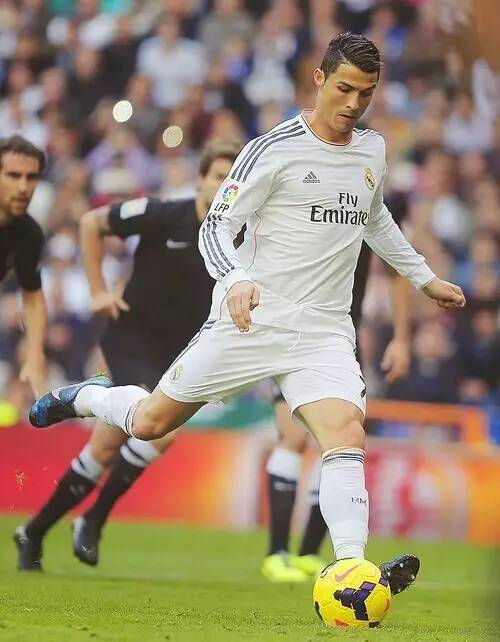 日本九名警察涉嫌非法在线赌场赌博